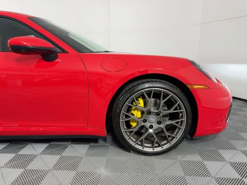 Certified 2022 Porsche 911 Carrera image 12