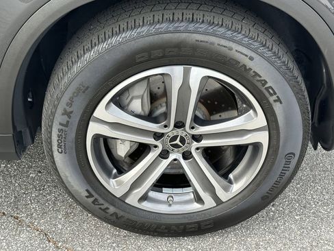 Certified 2022 Mercedes-Benz GLC 300 image 14