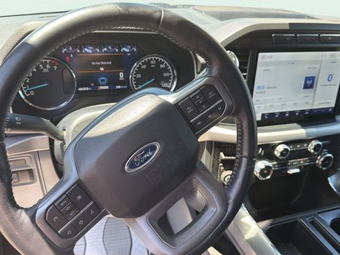 Used 2022 Ford F150 XLT w/ Equipment Group 302A High AWD/4WD image 18