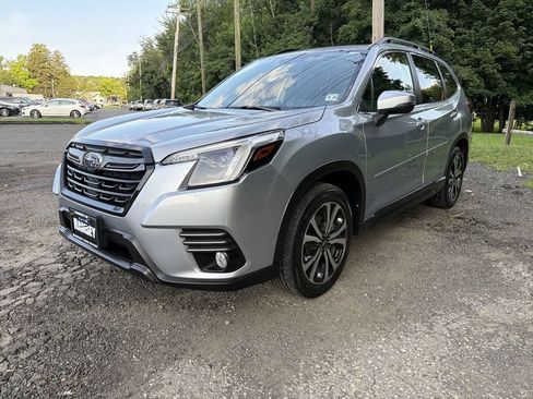 Certified 2023 Subaru Forester Limited AWD/4WD image 4