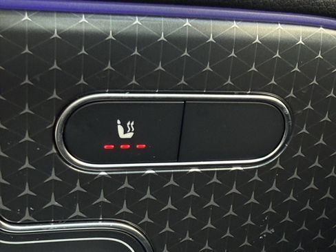 Used 2024 Mercedes-Benz GLB 250 250 image 14