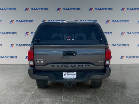 Used 2021 Toyota Tacoma SR image 4