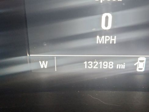 Used 2018 Chevrolet Equinox LT AWD/4WD image 16