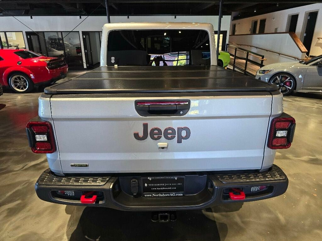 Used 2022 Jeep Gladiator Rubicon w/ LED Lighting Group AWD/4WD image 6