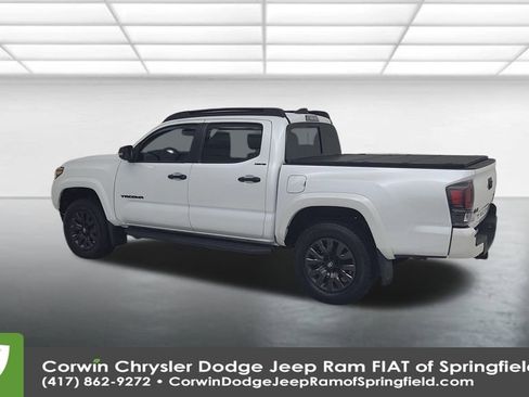 Used 2023 Toyota Tacoma Limited image 10
