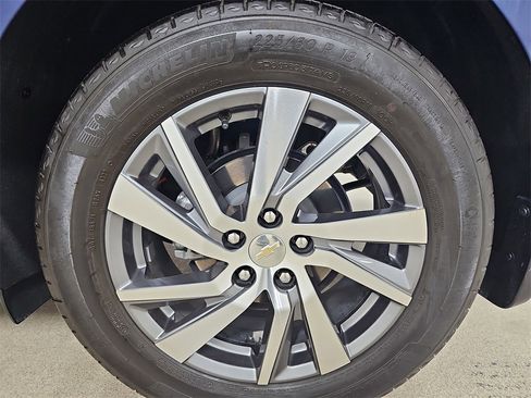 Certified 2023 Chevrolet Equinox LT image 38