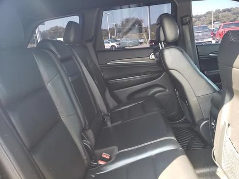 Used 2020 Jeep Grand Cherokee Limited w/ Premium Lighting Group AWD/4WD image 19