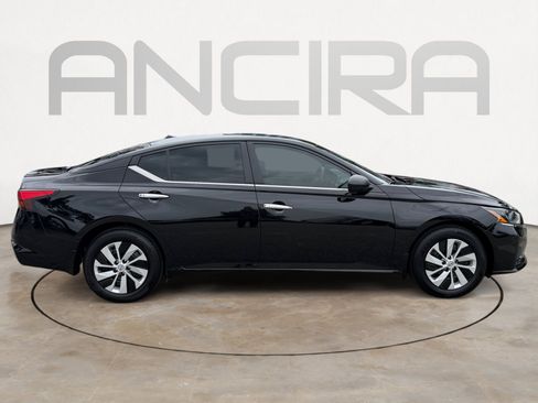 Certified 2025 Nissan Altima 2.5 S FWD image 13