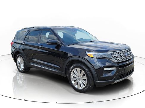Used 2022 Ford Explorer Limited AWD/4WD image 2