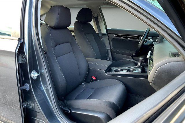 Certified 2023 Honda Civic EX image 31