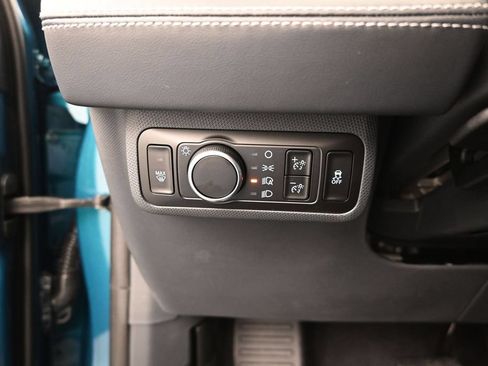 New 2026 Ford Mustang Mach-E Select RWD image 12