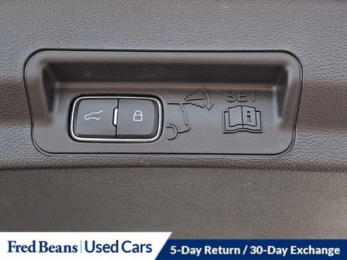 Used 2025 Ford Explorer Platinum w/ Ultimate Package AWD/4WD image 40