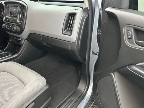 Used 2021 Chevrolet Colorado W/T w/ WT Convenience Package image 25