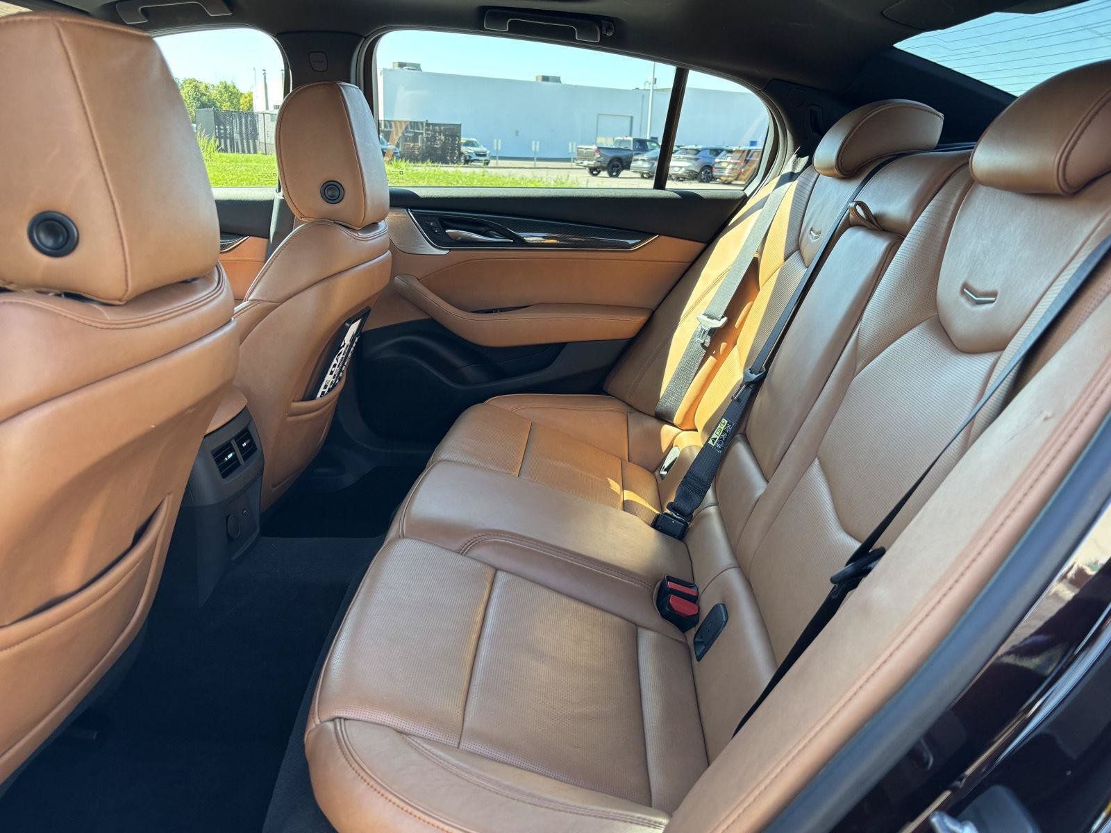 Used 2021 Cadillac CT5 Premium Luxury w/ Platinum Package AWD/4WD image 39