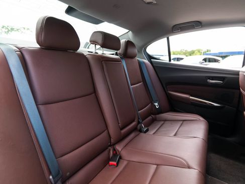 Used 2015 Acura TLX w/ Technology Package FWD image 38