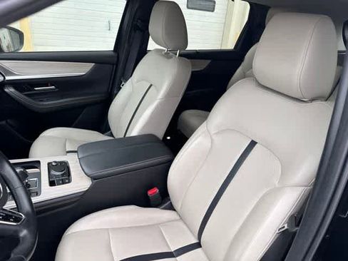 Used 2024 MAZDA CX-90 3.3 Turbo w/ Premium Package AWD/4WD image 4