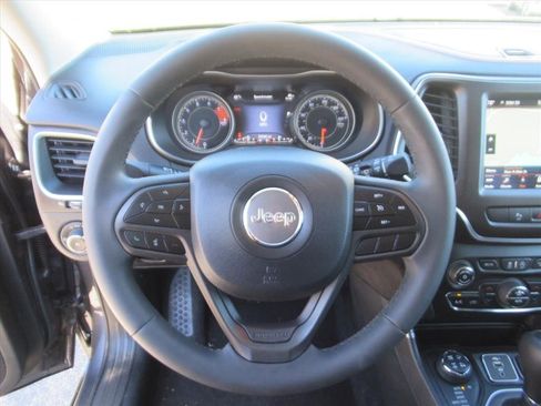 Used 2020 Jeep Cherokee Trailhawk w/ Trailer Tow Group image 18