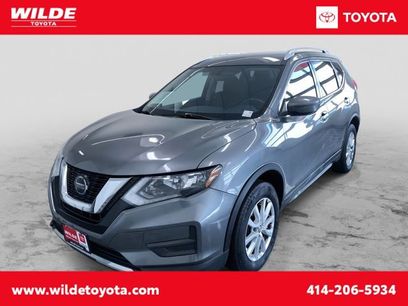 Used 2018 Nissan Rogue SV