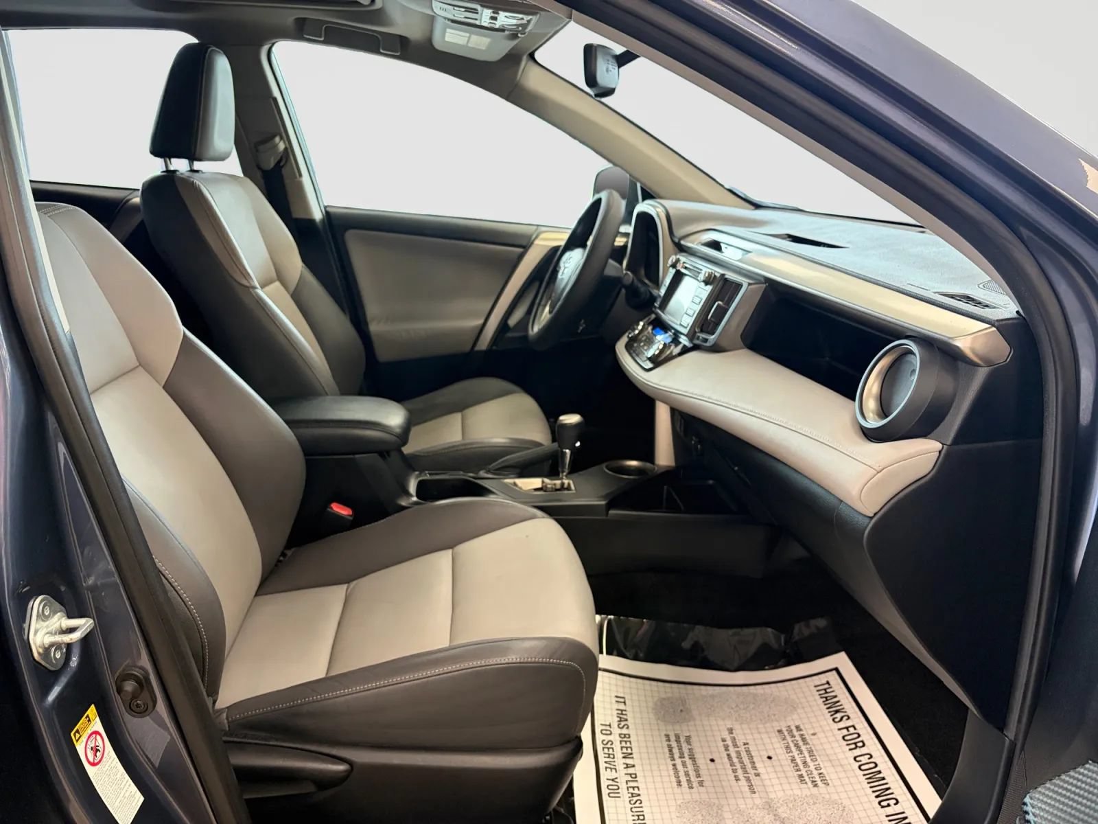 Used 2014 Toyota RAV4 Limited AWD/4WD image 20