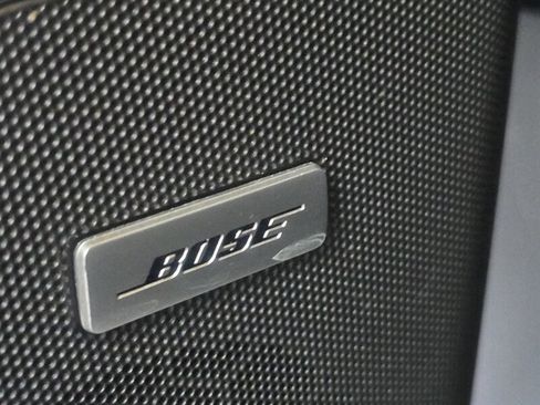 Used 2017 Cadillac Escalade ESV Premium Luxury image 25