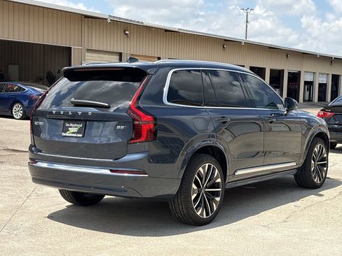 Used 2026 Volvo XC90 B5 Plus w/ Protection Package Premier AWD/4WD image 5