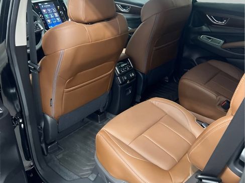 Certified 2025 Subaru Ascent Touring w/ Popular Package #1 AWD/4WD image 11