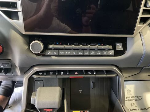 New 2026 Toyota Sequoia Platinum AWD/4WD image 21