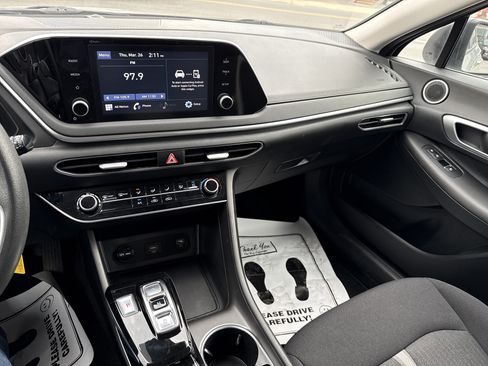 Used 2023 Hyundai Sonata SE FWD image 22