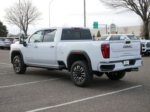 New 2026 GMC Sierra 3500 Denali Ultimate image 5