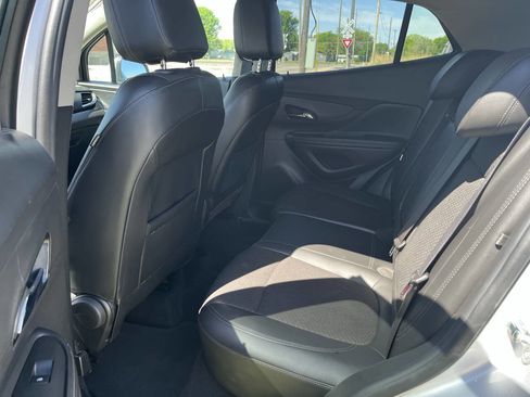 Used 2019 Buick Encore Preferred AWD/4WD image 13