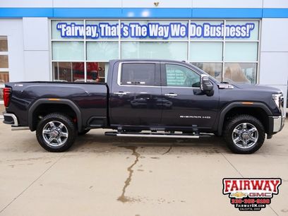 New 2025 GMC Sierra 2500 SLT w/ SLT Premium Package