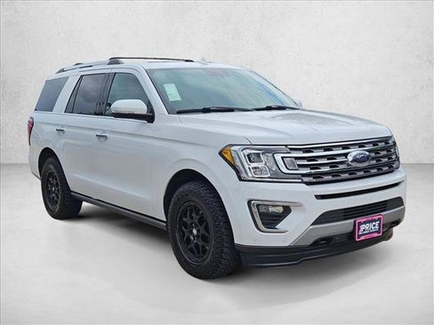 Used 2019 Ford Expedition Limited AWD/4WD image 3