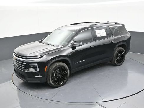 New 2026 Chevrolet Traverse LT w/ LPO, Floor Liner Package FWD image 65
