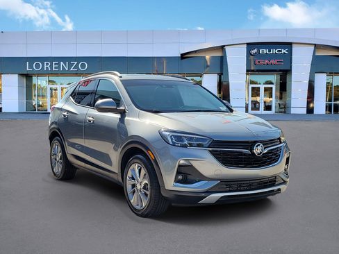 Used 2023 Buick Encore GX Essence w/ Experience Buick Package FWD image 3