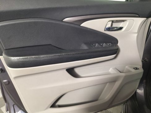 Used 2017 Honda Pilot EX-L image 32