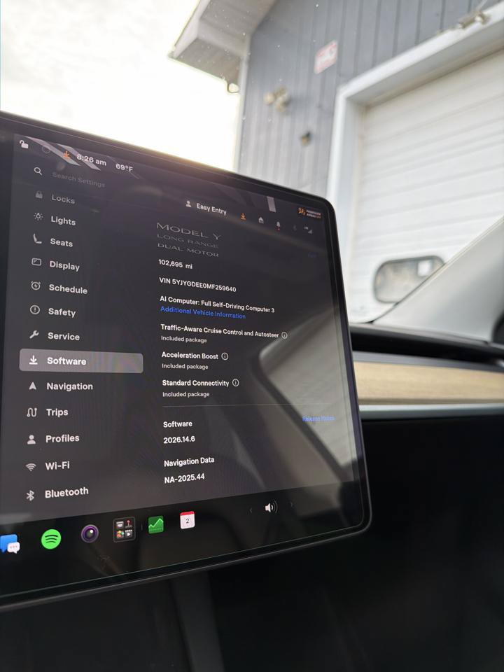 Used 2021 Tesla Model Y Long Range AWD/4WD image 19