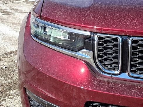 Used 2023 Jeep Grand Cherokee L Limited image 9