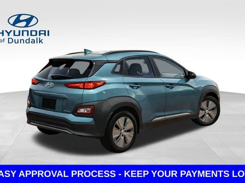 Used 2021 Hyundai Kona Limited w/ Cargo Package image 2