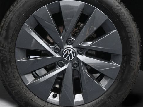 Used 2023 Volkswagen Taos S w/ Driver Assistance Package FWD image 10