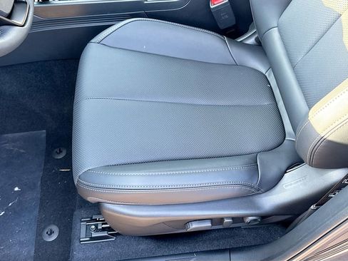New 2026 Subaru Outback Limited AWD/4WD image 18