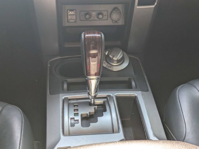 Used 2019 Toyota 4Runner Limited AWD/4WD image 19