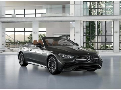 Used 2025 Mercedes-Benz CLE 450 4MATIC Cabriolet image 10