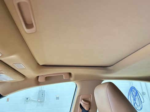 Certified 2023 Lexus ES 350 w/ Premium Package image 28