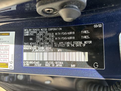 Used 2022 Lexus GX 460 Premium w/ Premium Package AWD/4WD image 36