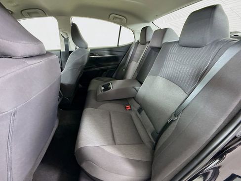 Used 2025 Toyota Camry LE image 23