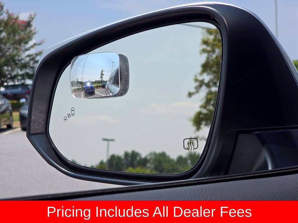 Used 2024 Toyota Corolla Cross XLE w/ Convenience Package AWD/4WD image 24