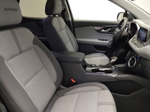 Used 2021 Chevrolet Blazer LT image 21