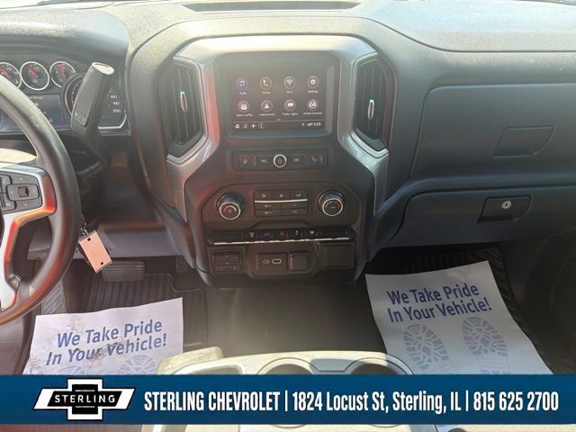 Used 2021 Chevrolet Silverado 2500 Custom w/ Custom Value Package AWD/4WD image 18