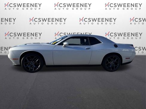 Used 2020 Dodge Challenger SXT w/ Blacktop Package image 2