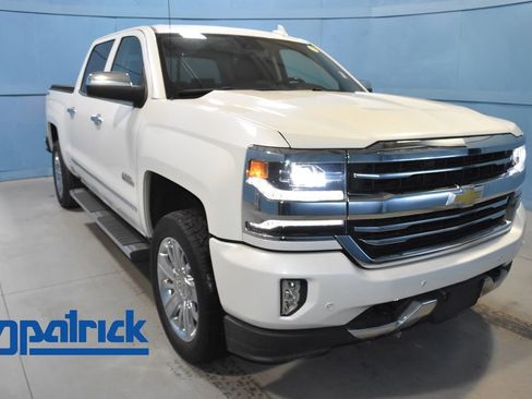 Used 2018 Chevrolet Silverado 1500 High Country image 1